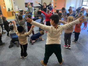 שילוב בעלי מוגבלות – העדה הספרדית ארגנה פעילות קצבית לילדים